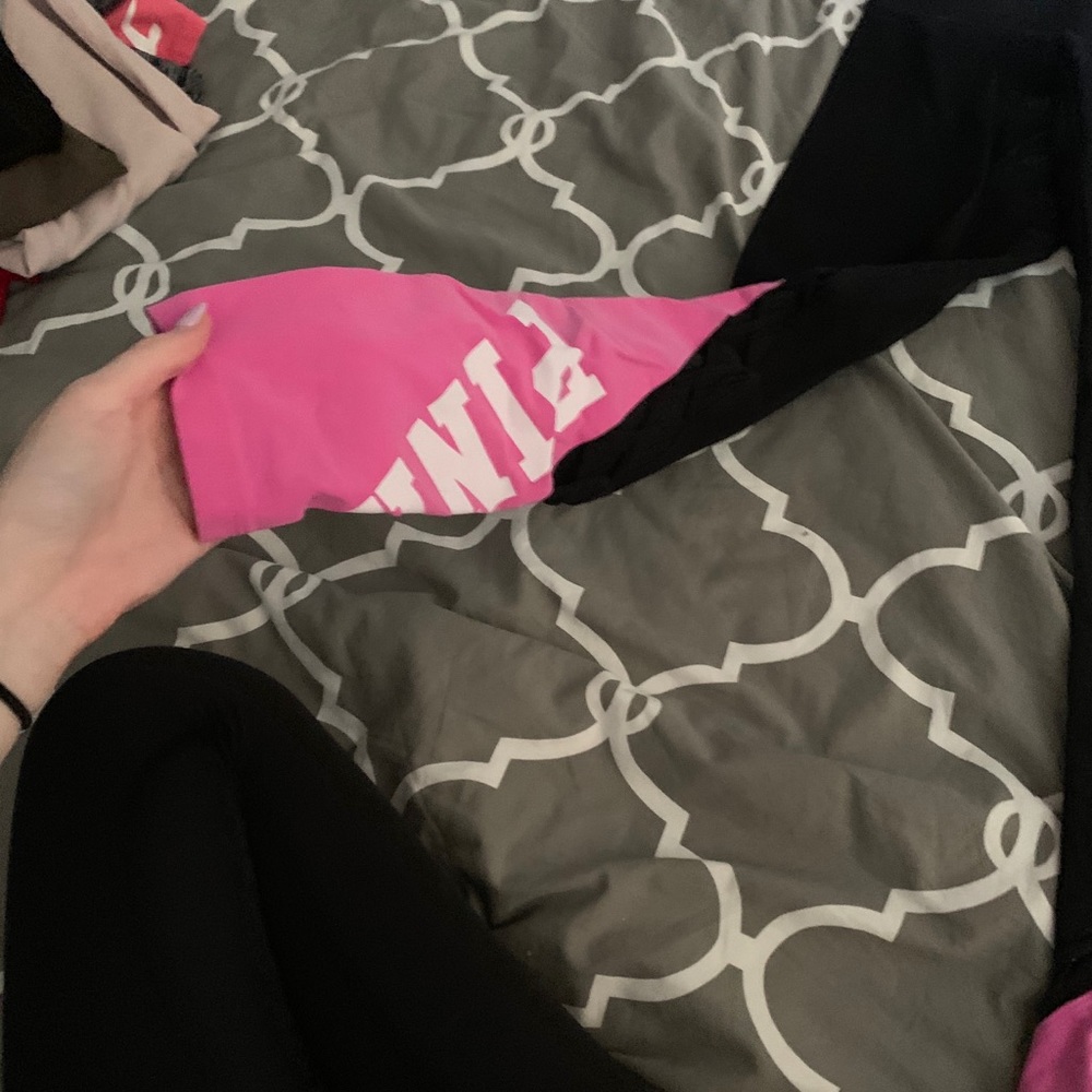 PINK Leggings - Picture 3 of 3
